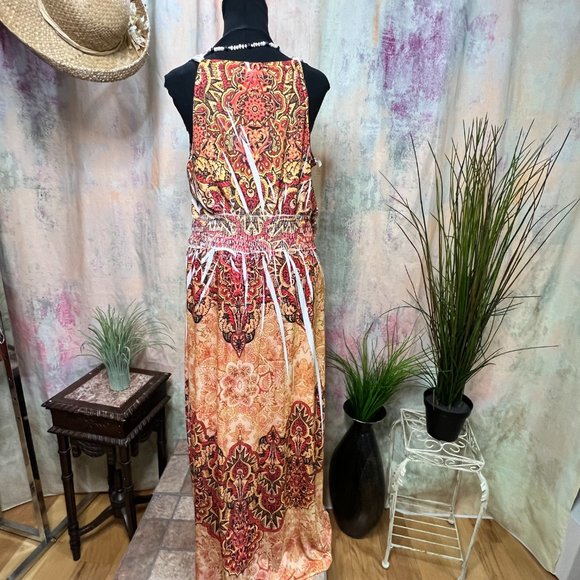 📌Fresh of LA Plus Size  Sleeveless Maxi Dress w/ Interesting Backside Neckline - Picture 2 of 15